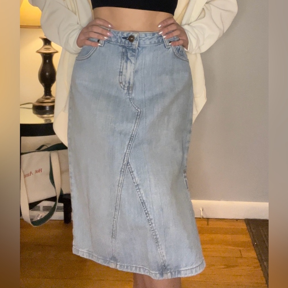 Vintage Tommy Hilfigire 90s / early 2000s denim midi skirt